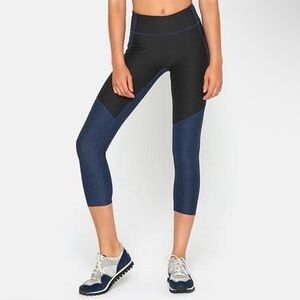 Outdoor Voices Black and Navy Leggings